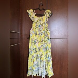 Epic Threads hi-low off shoulder long floral dress. Color yellow. Size small.